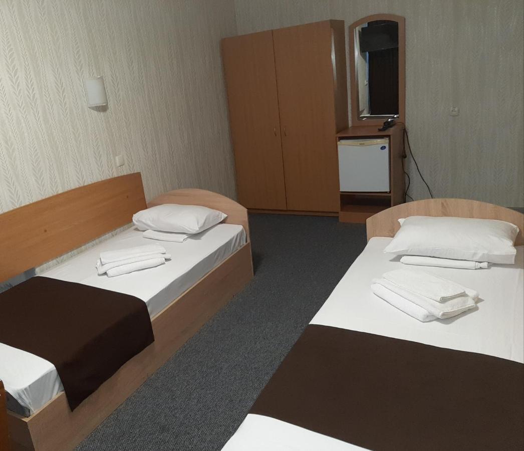 Tourist Hotel คาร์คิฟ ภายนอก รูปภาพ